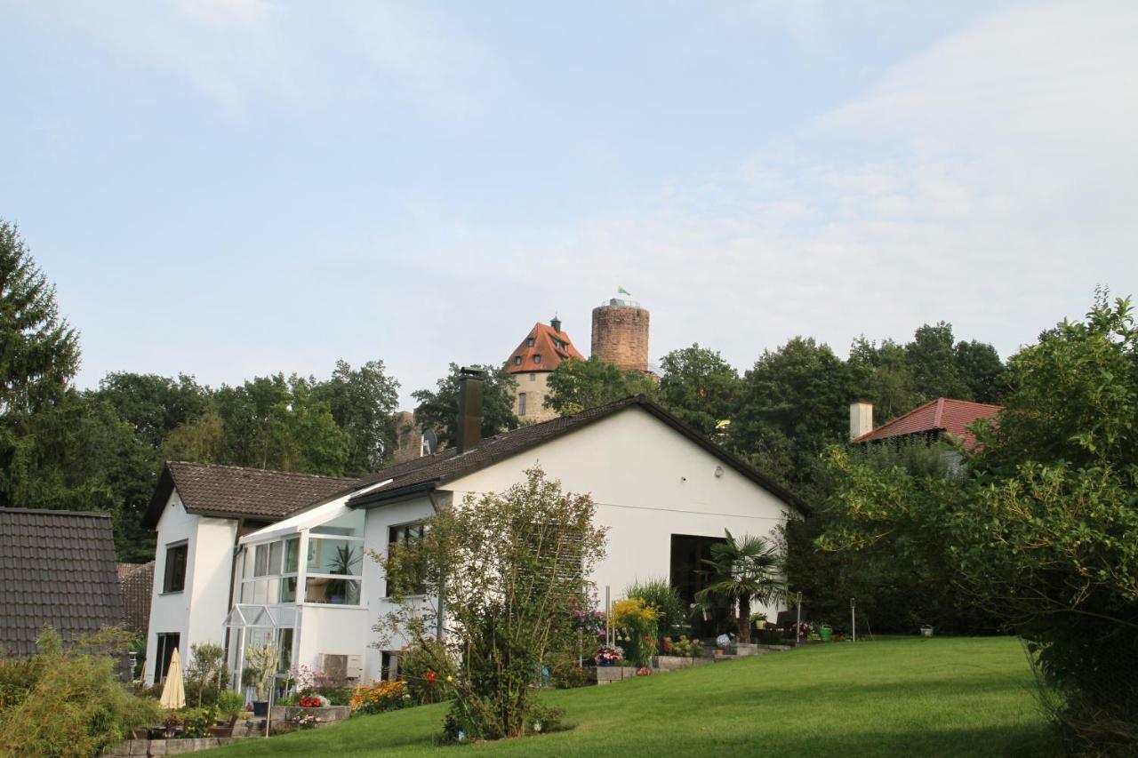 Apartment Mit Burgblick Im Gruenen, Familie Held Burgthann Екстер'єр фото